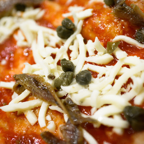 Gigi Pizza Open Times