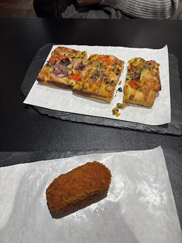 V. del Governo Vecchio, 10, 00186 Roma RM