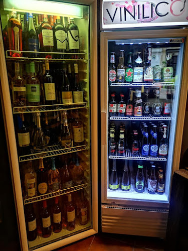 Vinilico Wine Bar Open Times