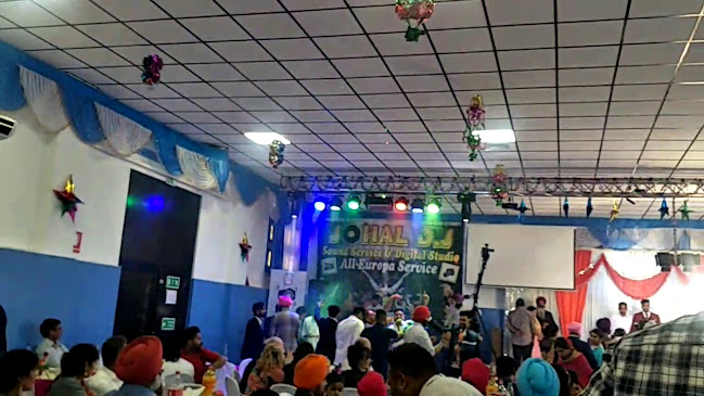 Johal Indian Restaurant & Pizzeria