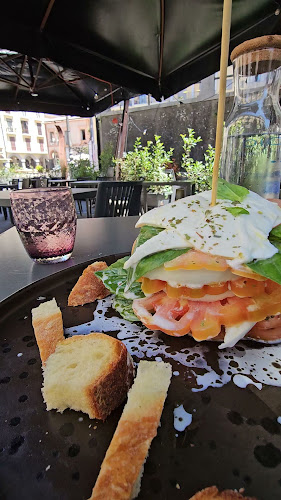 Opinii despre Borgo Magno Grill & Restaurant în Cava de' Tirreni - Ristorazione