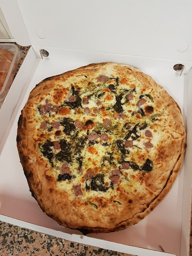 Opinii despre Tarta Pizza Dal Pé în Montano - Ristorazione