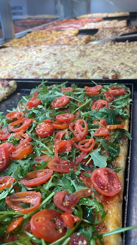 İSTANBUL PIZZA-KEBAP Open Times