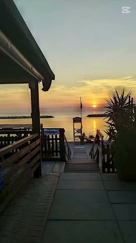 Opinii despre Chalet Il Vascello în Porto Recanati - Ristorazione