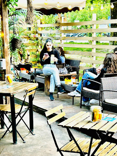 Sandia Tropical Pub, La Frutteria