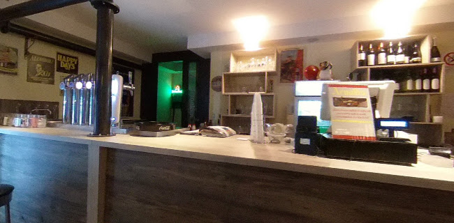 Opinii despre Arnold's Braceria pizzeria paninoteca foggia în Foggia - Ristorazione