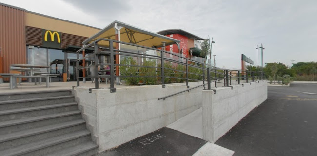 McDonald's Osimo Open Times