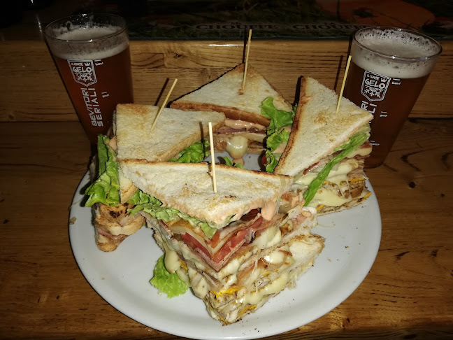 Comentarii opinii despre Geco Pub