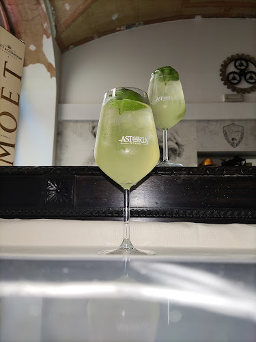 Comentarii opinii despre Al David Vineria con Cucina