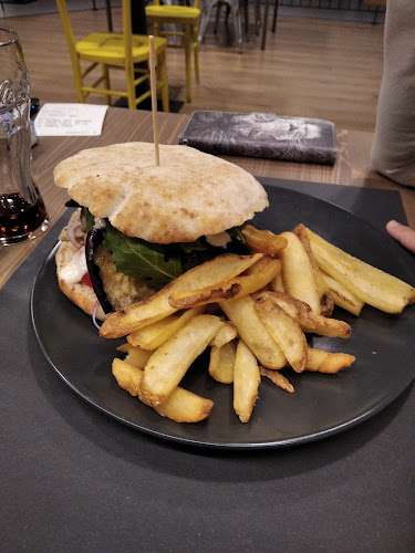 Opinii despre Dardy - Music and Food în Cervignano del Friuli - Ristorazione