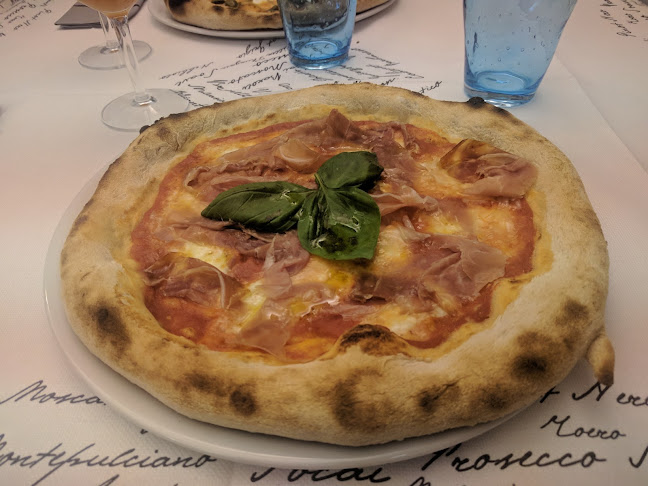 Pizzeria Basilico Bianco - Ristorazione