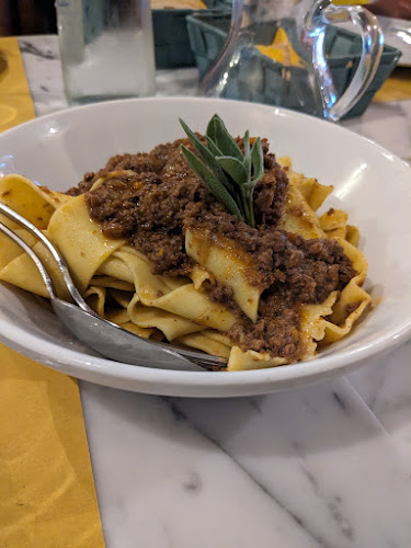 Via Degli Innocenti, 21, 53037 San Gimignano SI