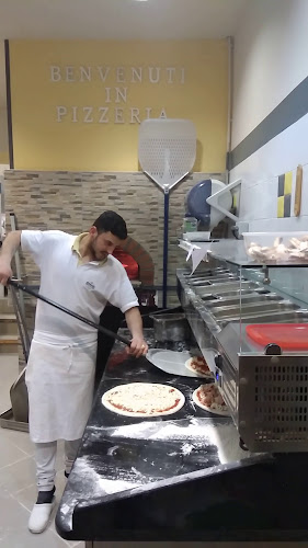 Opinii despre Giropizza Vallecrosia în Vallecrosia - Ristorazione