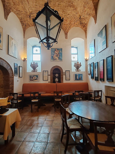 Piazza del Duomo, 06049 Spoleto PG