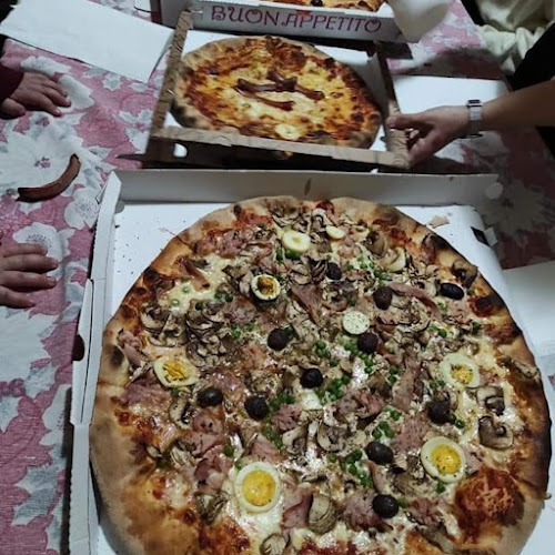 Opinii despre Panificio- pizzeria- pasticceria. Pane per i vostri denti e non solo în Francofonte - Ristorazione