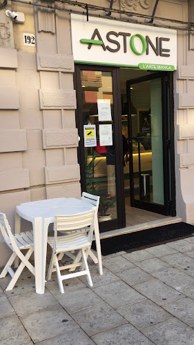 Opinii despre Astone Panificio Gastronomia în Messina - Ristorazione