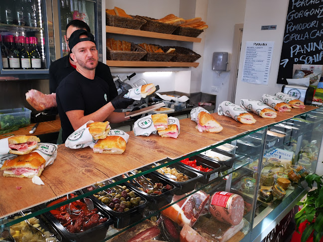 Pizzeria Sarsa verde - Ristorazione