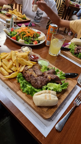 BLACK ANGUS STEAK HOUSE