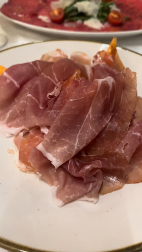 051 Osteria Piazza Maggiore - Ristorazione