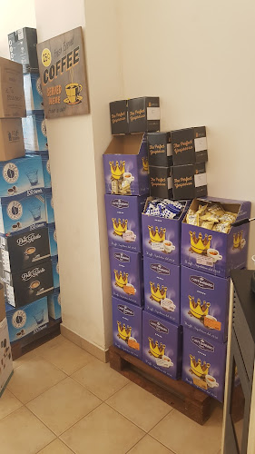 Opinii despre Negozio caffe' in cialde capsule mery caffe' în Vercelli - Ristorazione