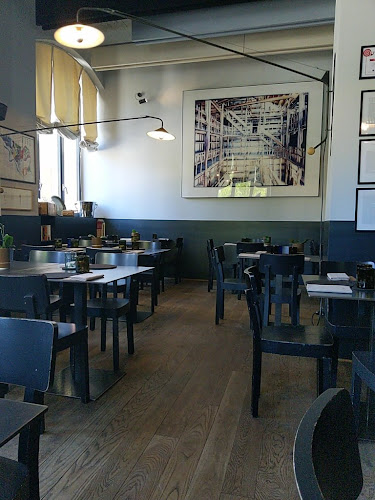 Comentarii opinii despre Ratanà