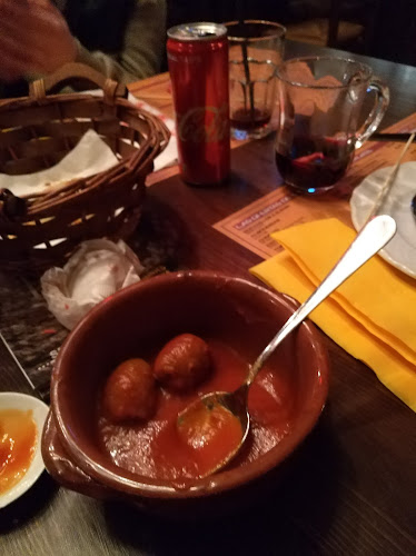 Comentarii opinii despre La Cueva Taberna