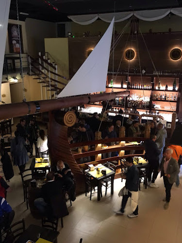 Pub La Pinta Open Times