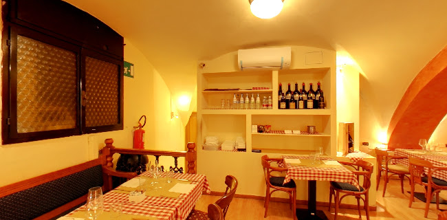 051 Osteria Piazza Maggiore