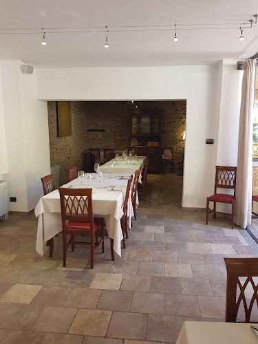 Trattoria Pane e Vino Open Times