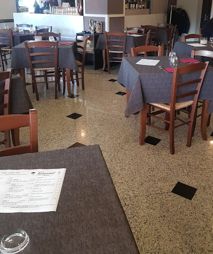 Opinii despre Gourmet Ristorante Caffètteria, Rende în Quattromiglia - Ristorazione