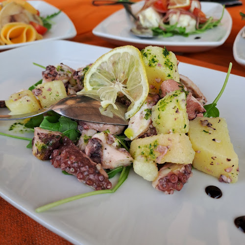 Via Emilio, Lungo Temo Emilio Scherer, 55, 09089 Bosa OR