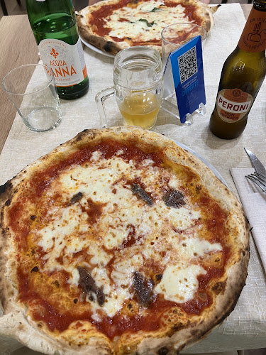 Opinii despre Ristorante Fonte Meravigliosa | Ciopa Blu în Roma - Ristorazione