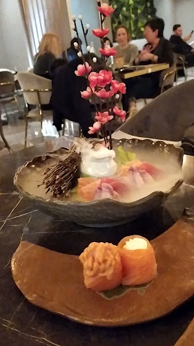 Hanami Asian Fusion - Ristorazione