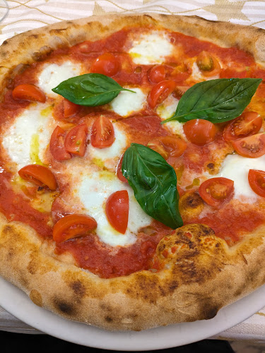 Opinii despre Pizzeria Basilico Bianco în Gallarate - Ristorazione