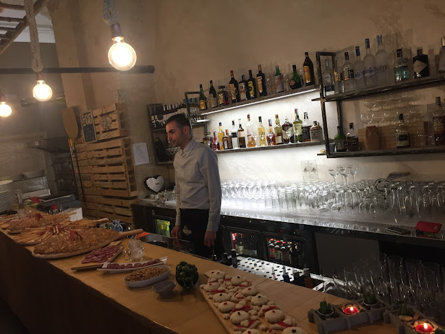 Chapeau pizzeria risto-pub