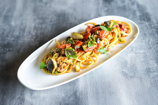 Via Benedetto Croce, 2, 01016 Tarquinia VT