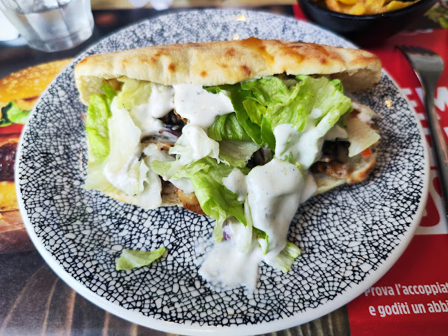 Roadhouse Restaurant Lodi