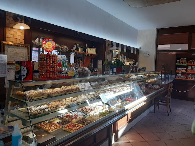 Reviews of Panifici Riuniti Valle Susa in Bruzolo - Ristorazione
