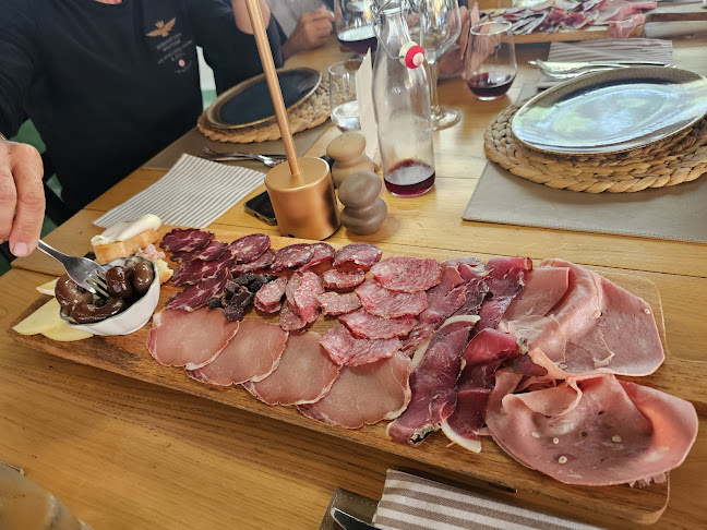 https://www.facebook.com/CasaleOsteria/