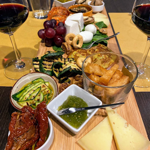 Opinii despre Trentasei - Food Drink Music în Aprilia - Ristorazione