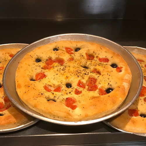 Opinii despre Ristorante pizzeria Voci del Mare în Bergamo - Ristorazione