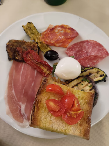 S.P. 37 verso Poggio Imperiale, 71011 Apricena FG