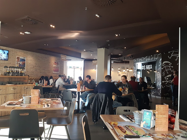 Roadhouse Restaurant Lodi