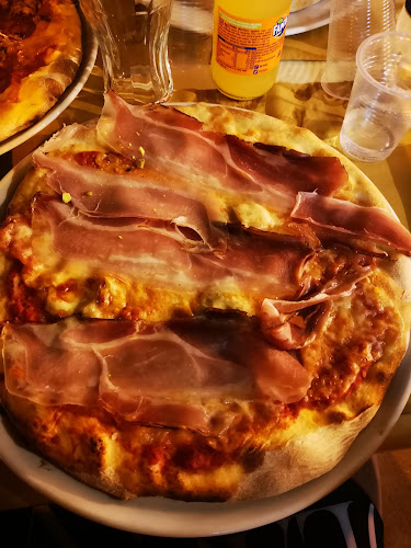 Comentarii opinii despre One Way Risto Pub