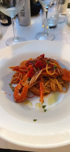 Comentarii opinii despre Al David Vineria con Cucina