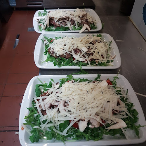 Comentarii opinii despre Geco Pub