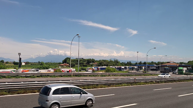 Opinii despre Area di Servizio Monte Alto Est BS în Desenzano del Garda - Ristorazione