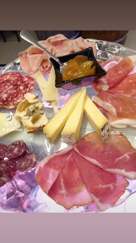 Opinii despre L'Ucceria_ Cucina Salentina e carni alla griglia în Gallipoli - Ristorazione