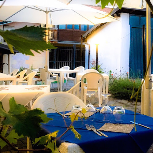 https://social.quandoo.com/en/groups/trattoria-della-ripa-101297
