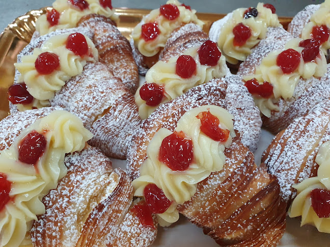 Casa Del Dolce S.A.S. Di Cappiello Angela & C. - Ristorazione